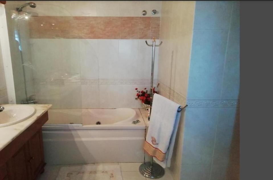 Global Guest Rooms Синтра Екстериор снимка
