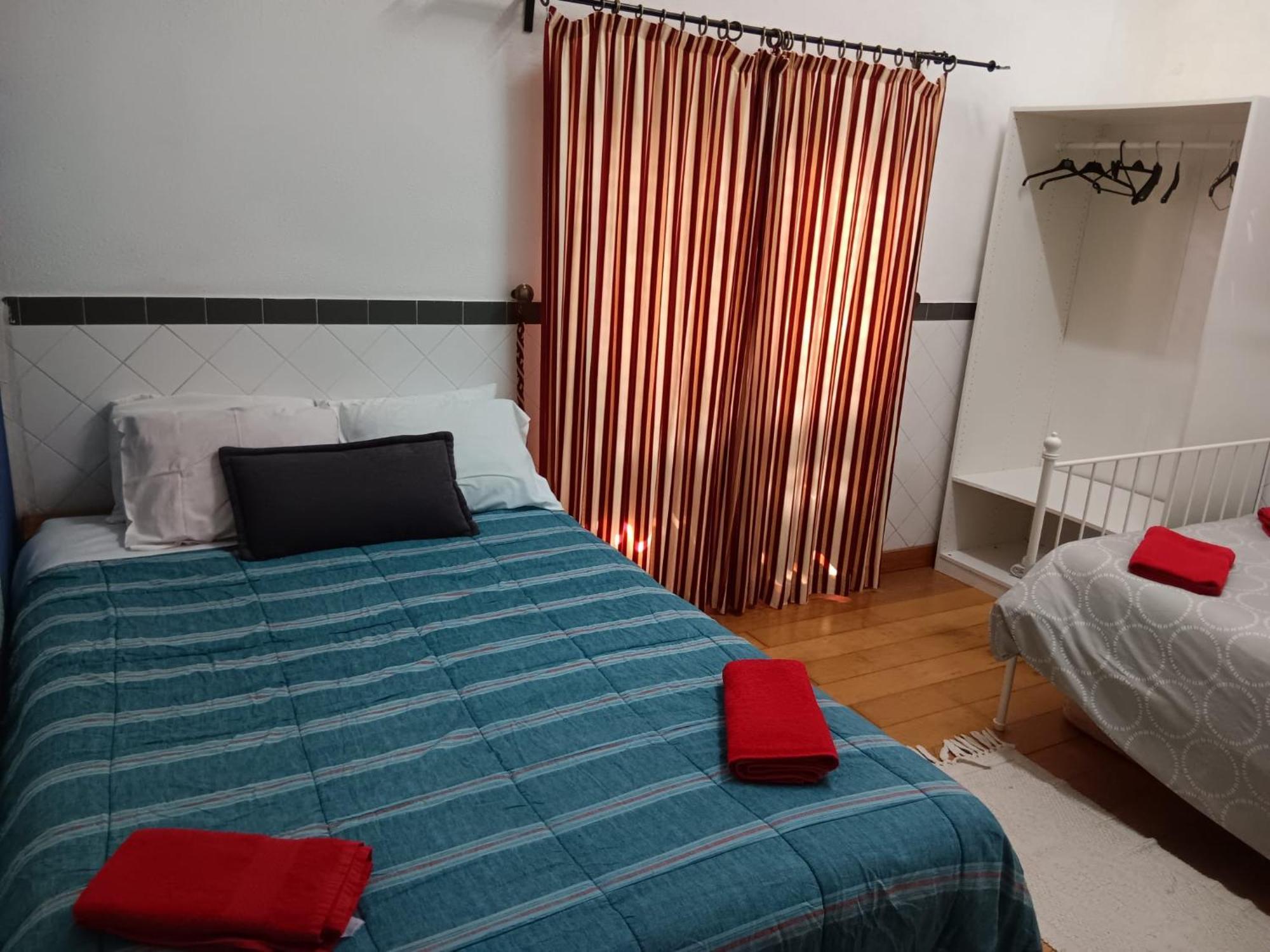 Global Guest Rooms Синтра Екстериор снимка